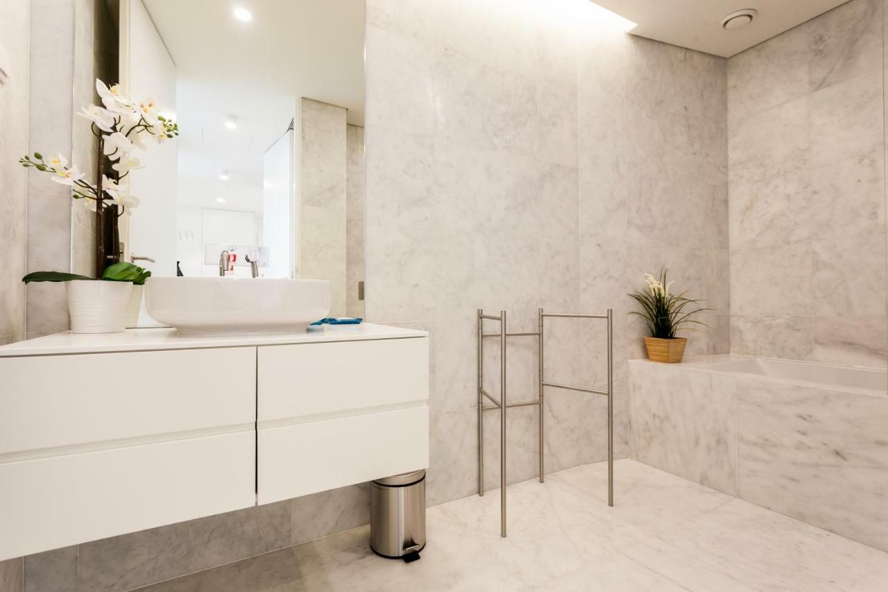 Flh Avenida Da Liberdade Luxus Apartment Lisbon Luaran gambar